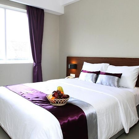 Amantis Hotel Demak Exterior foto