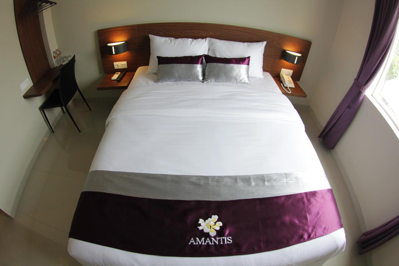 Amantis Hotel Demak Habitación foto